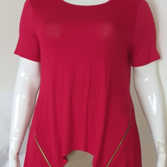 Casual T-shirt with zipper detail - Picture 1 of 3